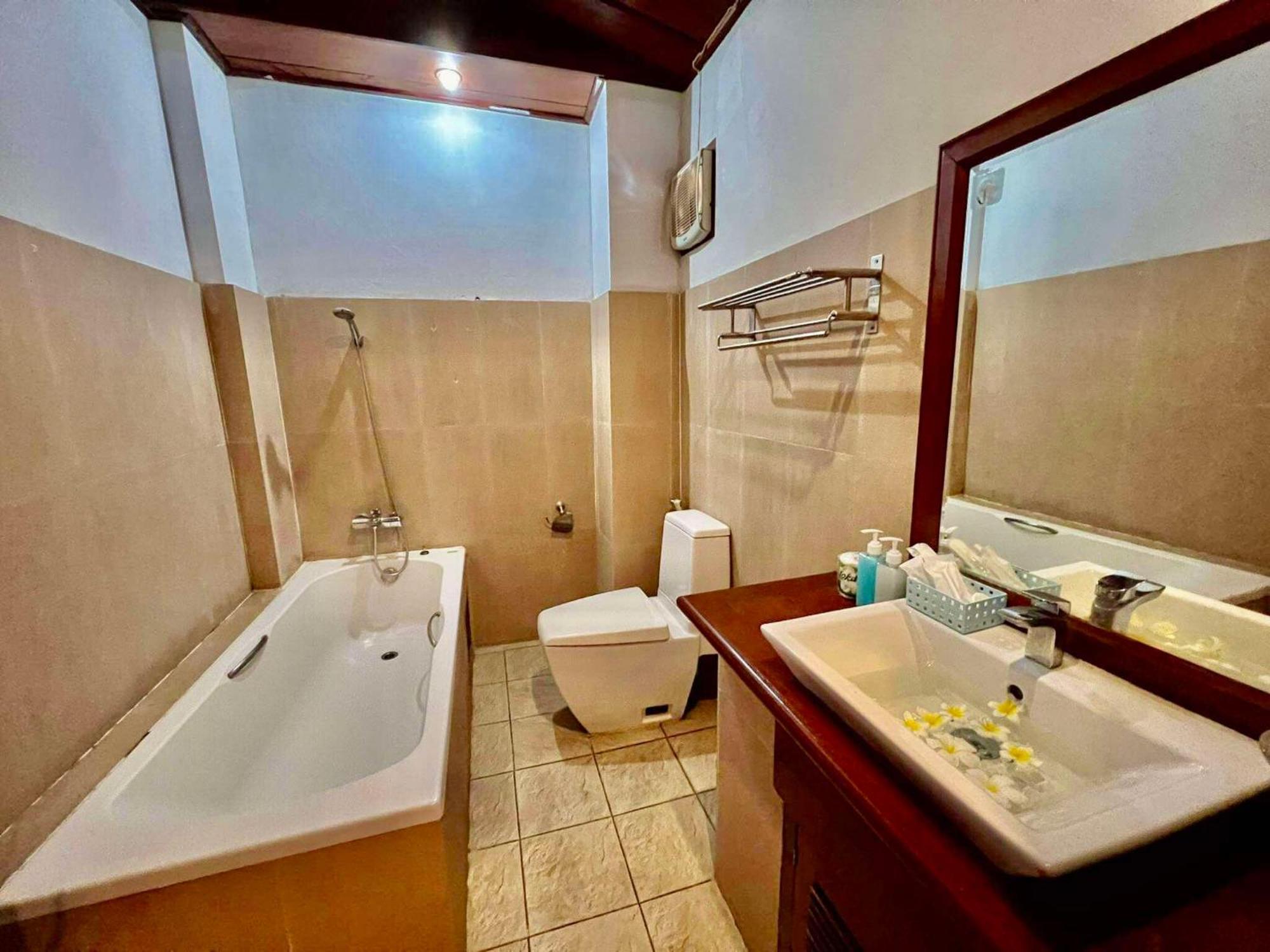Luang Prabang Charming Boutique Hotel Exterior photo